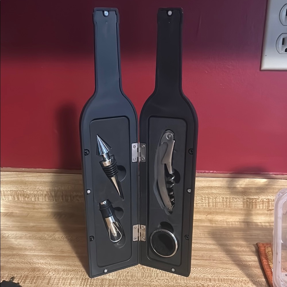 Wine Bottle Shaped Bar Tool Set